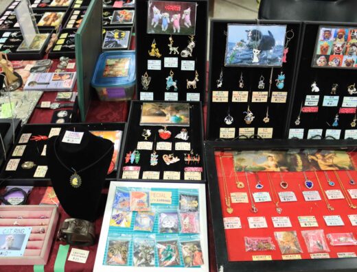 Comicon Gizmos Anime