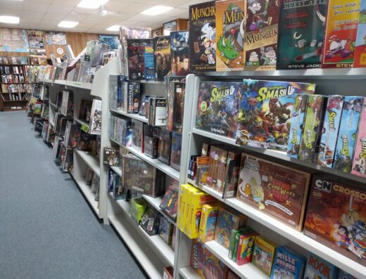 Kenmore Komics & Games
