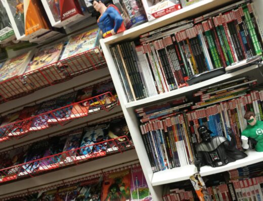 Phoenix Comics & Collectibles